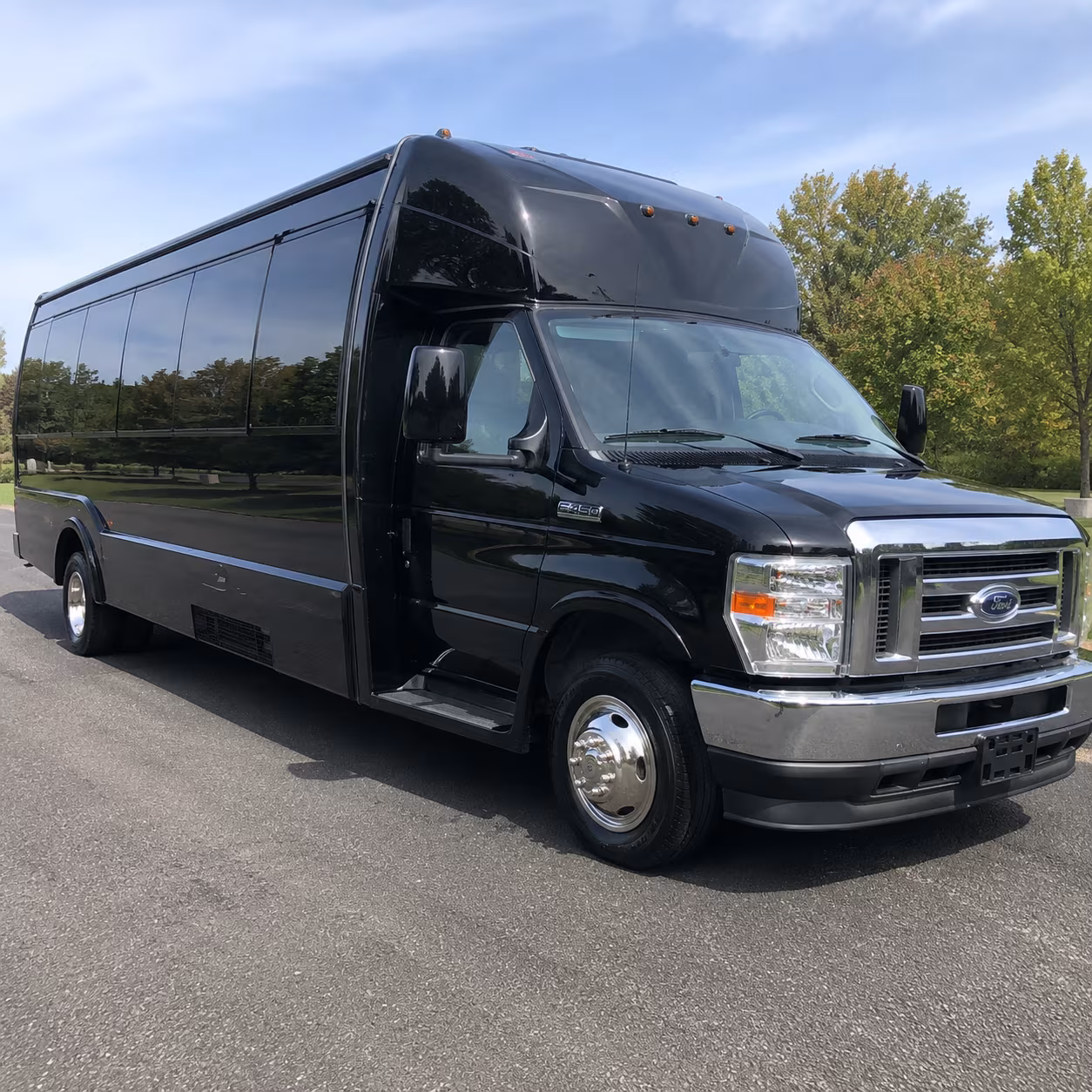 Raleigh Winery Tour & Pub Crawl Transportation